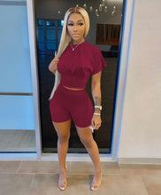 Load image into Gallery viewer, Shorts and Top Summer Outfit
